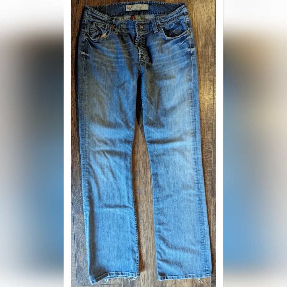 BKE Buckle Wendi Stretch Denim Blue Jeans Size 30x35.5 Curvy Thick Stitch Boot